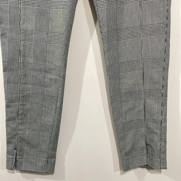 NWOT Apt. 9 Pull On Stretch Ankle Pants Black White Plain S - Picture 3 of 16